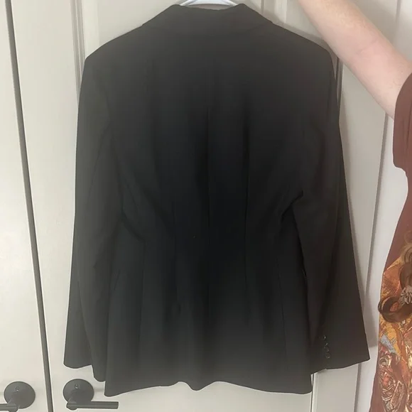 Black Single Breasted Wool Blazer - Picture 2 of 4
